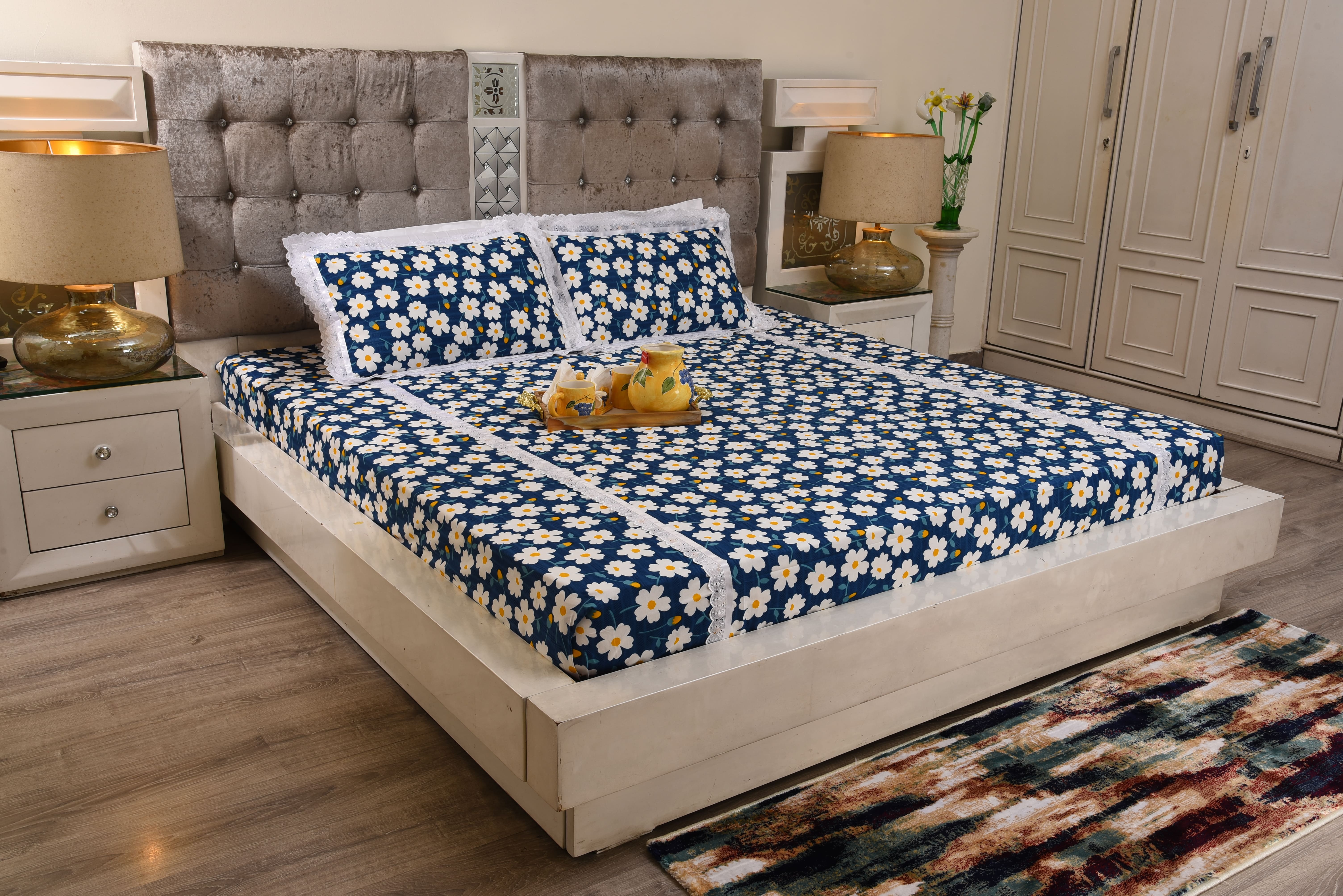 Midnight Daisy Bedsheet